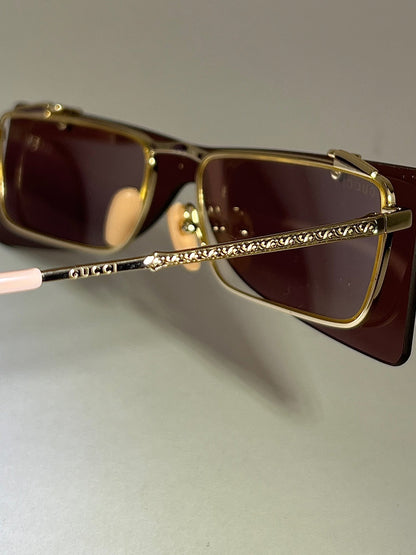 Gucci Flip-Up Sunglasses Rectangle Red Gold frames